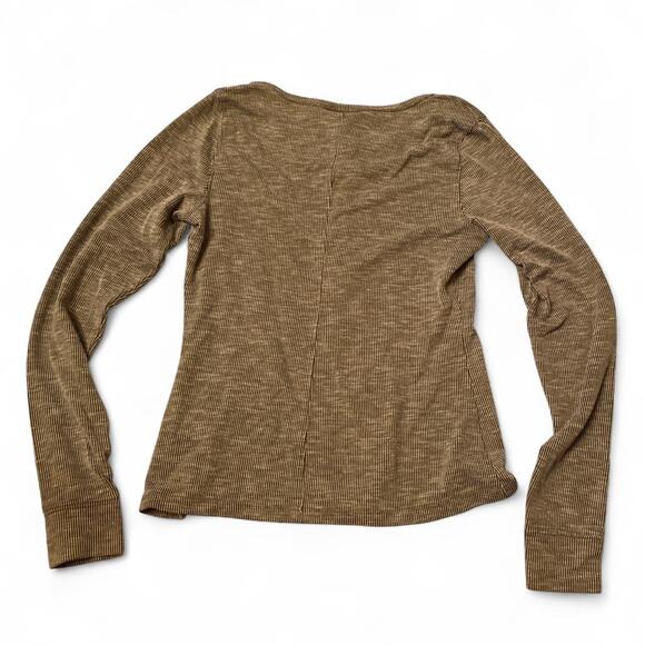 Green long sleeve button up - Picture 3 of 4